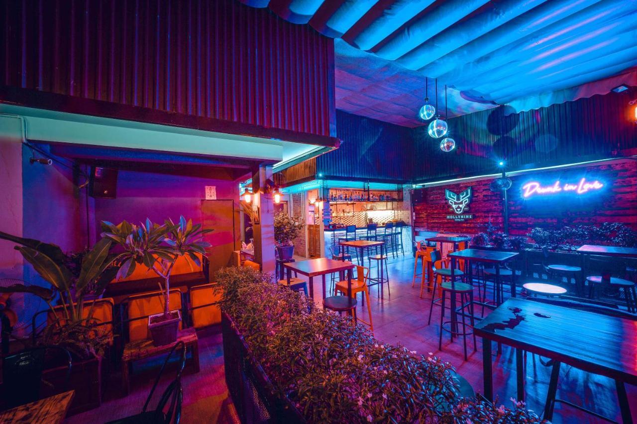 Reddoorz @ Tong Duy Tan Street (Adults Only) Vandrarhem Hanoi Exteriör bild