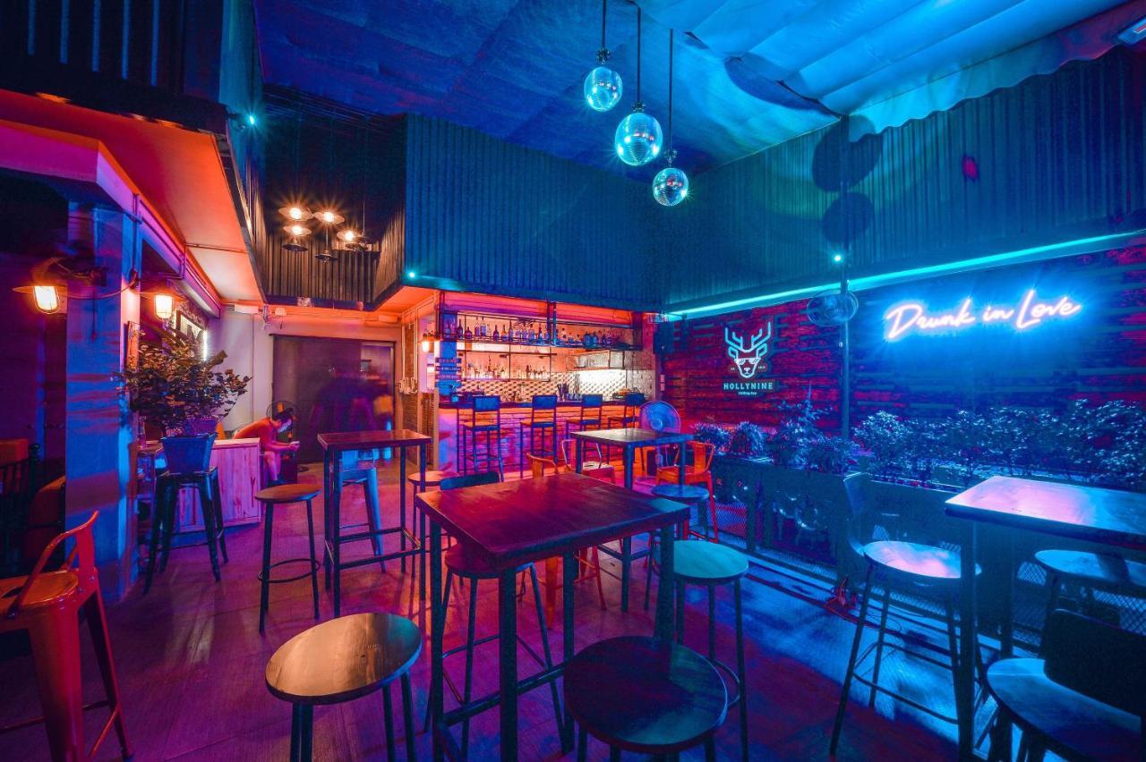 Reddoorz @ Tong Duy Tan Street (Adults Only) Vandrarhem Hanoi Exteriör bild